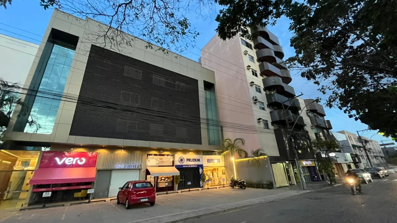 Fachada do prédio da Agência do Marcone na Av. Carlos Chagas, 540, Cidade Nobre, Ipatinga